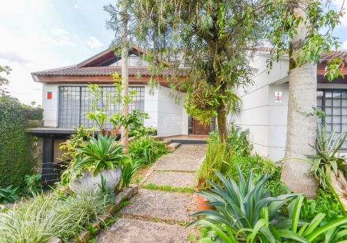 Casa Quartos Na Rua Lodovico Geronazzo Boa Vista Curitiba