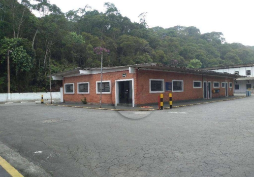 Barracão Galpão Depósito 5 salas na Rua Pedro Rípoli Barro