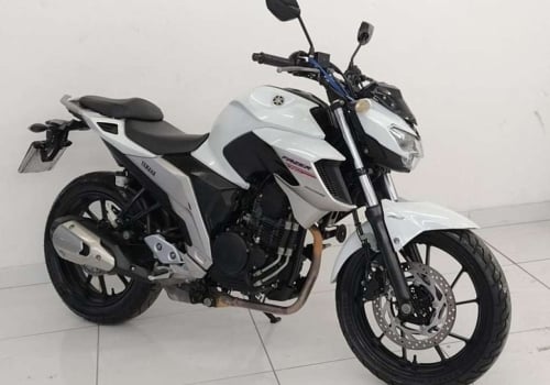 Yamaha Fazer 2019 por R 21 900 Curitiba PR ID 2803484 Chaves na Mão