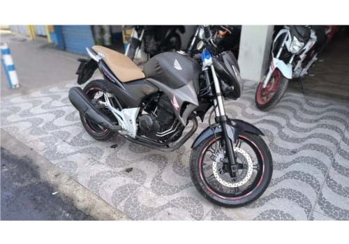 Honda Cb Por R Nova Igua U Rj Id Chaves Na M O