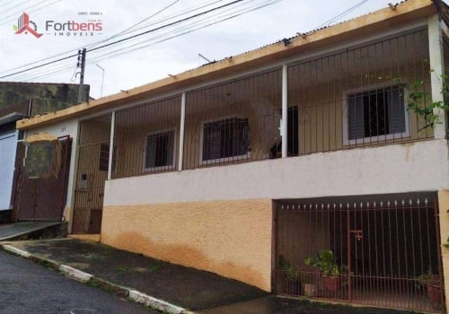 Casas à venda na Rua São Benedito em Caieiras Chaves na Mão