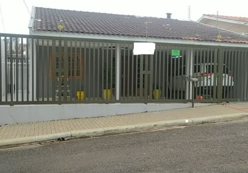 Casas à venda na Travessa Pio XII em Cascavel Chaves na Mão