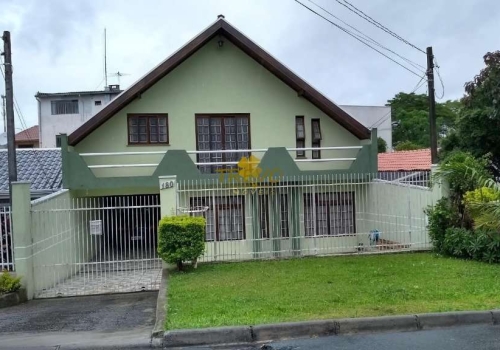 Casas mobiliados à venda na Rua Estanislau Kais em Curitiba Chaves na Mão