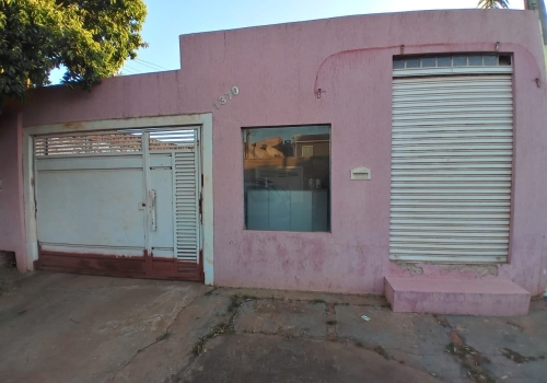 Casas 1 quarto à venda no Conjunto Habitacional Paulo Freire em