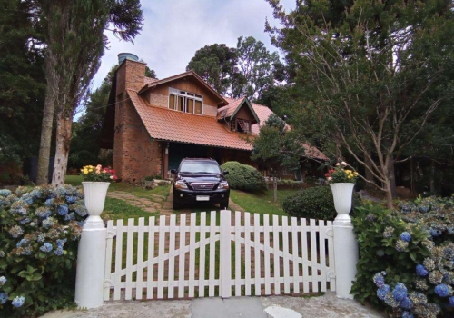 Casas Quartos Venda Na Rua Vereador Augusto Ferrari Em Gramado