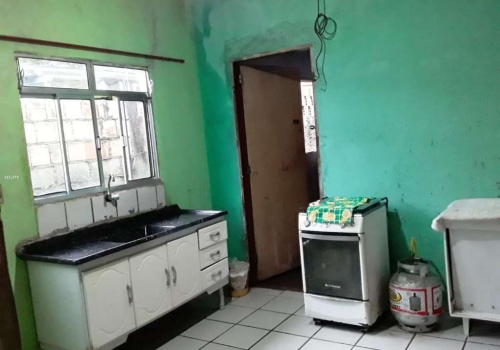 Casas à venda no Fazenda Aya em Suzano Chaves na Mão