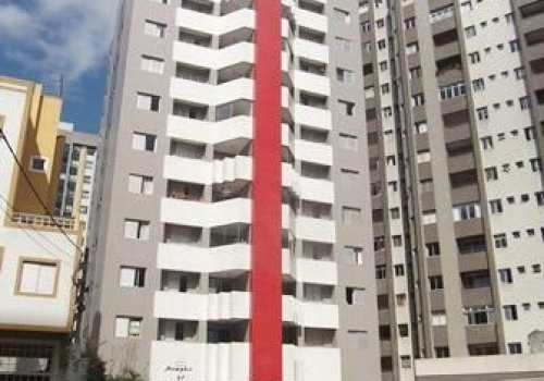 Apartamentos à venda na Rua Professor Dario Veloso em Curitiba Chaves