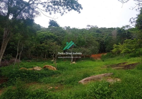 Chácaras no Parque Ibituruna em Governador Valadares Chaves na Mão