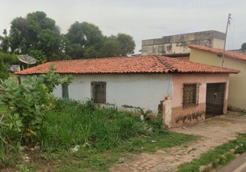 Casas varanda direto o proprietário no Centro em Altos Chaves