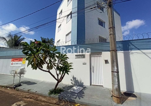 Apartamentos 1 quarto para alugar na Rua João Quirino da Silva em