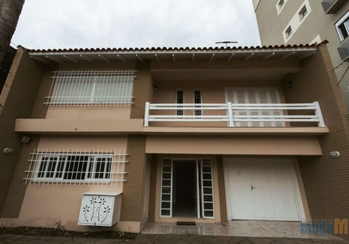 Casas quintal na Rua Augusto Severo em Canoas Chaves na Mão