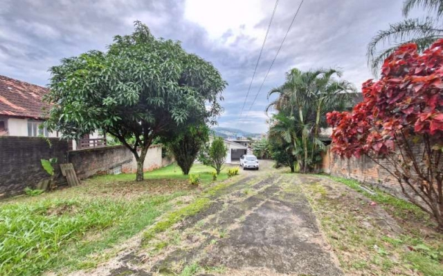 Casa Quarto Na Alameda Flamboyant Centro S O Jos Sc