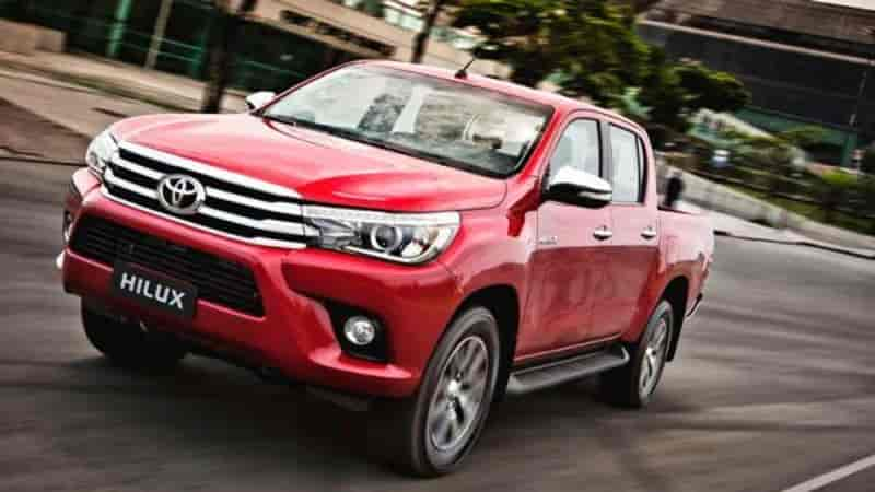 Donos da Hilux 2016 relatam a entrada de poeira dentro do carro