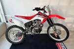 HONDA CRF 230 F à venda