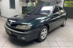 RENAULT LAGUNA 2.0 RXE 16V 4P à venda