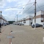 Casas a venda em condomínio Cotia  Caucaia do alto