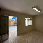 Casa à venda no Butantã com 5 quartos, 3 salas, 4 banheiros, 233m² de área!