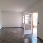 Casa a Venda na Vila Nova das Belezas - 4 quartos, 2 salas e 3 vagas de garagem.