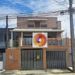 Sobrado com 3 dormitórios à venda, 220 m² por R$ 700.000,00 - Campo Comprido - Curitiba/PR