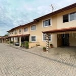 Casa com 3 quartos para alugar na Rua Major Theolindo Ferreira Ribas, 3028, Boqueirão, Curitiba