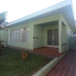 Excelente casa térrea num  terreno de 456m² com edícula tipo sobrado no Santa Quitéria em Curitiba, PR