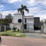 Espaço Comercial pe-direito duplo Com 215, 18 m² e estudo para abertura de porta ou vitrine na fachada frontal e Jardim Privado  - Juvevê, Curitiba R$ 6.500,00