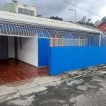 Casa em cond. fechado 3 Quartos na divisa do Santa Cândida com o Boa Vista próx. a Droga Raia da Fern. de Noronha, segurança, comodidade e conforto.