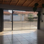 Casa para venda na Vila Rubens, Indaiatuba-SP: 2 quartos, 1 suíte, 2 salas, 2 vagas, 174,25 m². Imperdível!