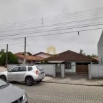 Casa com 3 quartos à venda na Rua Bertoldo Berkembrock, 500, Espinheiros, Joinville