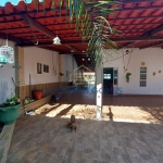 Casa para Venda em Caldas Novas, Estancia Itanhangá, 4 dormitórios, 2 suítes, 2 banheiros, 2 vagas