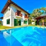 ALTO PADRÃO - Casa à venda com 3 suítes - Piscina e churrasqueira - 2 vagas - Pernambuco II - Guarujá/SP