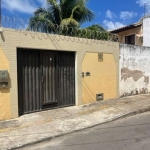 Casa térrea em rua publica na praia do Flamengo R$ 450.000,00