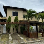 Casa Reformada na Av. Luiz Tarquínio Pontes I Vilas do Atlântico.  R$930.000,00