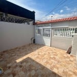 Linda Casa Térrea Geminada no Maracanã - 3 vagas de garagem!