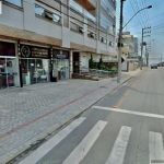 Praia de Bombas - Salas comerciais na Avenida