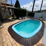 Casa com piscina acomodações para 12 pessoas