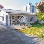 Casa com 4 quartos à venda na Rua São Simão, 160, Bom Jesus, Porto Alegre