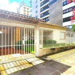 Casa com 5 quartos à venda na Rua Eça de Queiroz, 889, Petrópolis, Porto Alegre