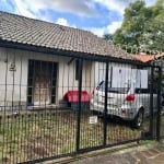 Casa com 3 quartos à venda na Rua Marechal Simeão, 114, Passo da Areia, Porto Alegre