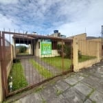 Casa com 2 quartos à venda na Rua Tenente Isolino Segobia, 29, Vila Nova, Porto Alegre