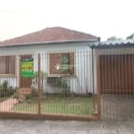 Casa com 3 quartos à venda na Avenida São Sebastião, 197, Nonoai, Porto Alegre