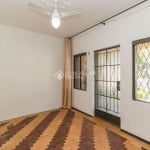 Apartamento com 3 quartos para alugar na Praça Paulo de Aragão Bozano, 46, Vila Ipiranga, Porto Alegre