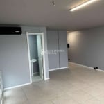 Sala comercial para alugar na Avenida João Wallig, 660, Passo da Areia, Porto Alegre