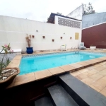 Casa com 4 dormitórios à venda, 548 m² por R$ 1.950.000 - Vila Valqueire - Rio de Janeiro/RJ