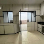 Casa geminada NO CABRAL 130 3 quartos SUITE CLOSET * DE750 POR649 ACEITO CARRO 20% + FINANCIAMENTO