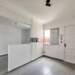 Apartamento em Conjunto Residencial José Bonifácio