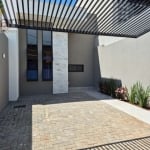 CASA GEMINADA COM BELÍSSIMO ACABAMENTO NO TAUÁ