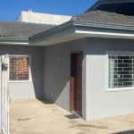 Casa para Venda em Curitiba, Uberaba, 2 dormitórios, 1 banheiro, 1 vaga