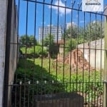 Terreno à venda, 8x30m², a 300 metros da Estação de metrô Praça da Árvore