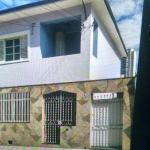 Ótimo Terreno com 03 casas tendo entradas individuais à venda, Cambuci, São Paulo.